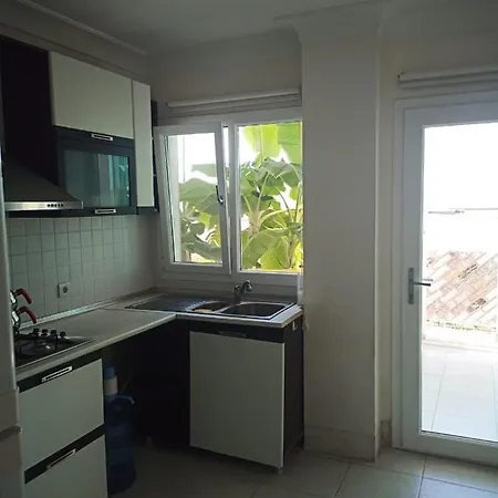 Seaview 1 Apartman Gulluk